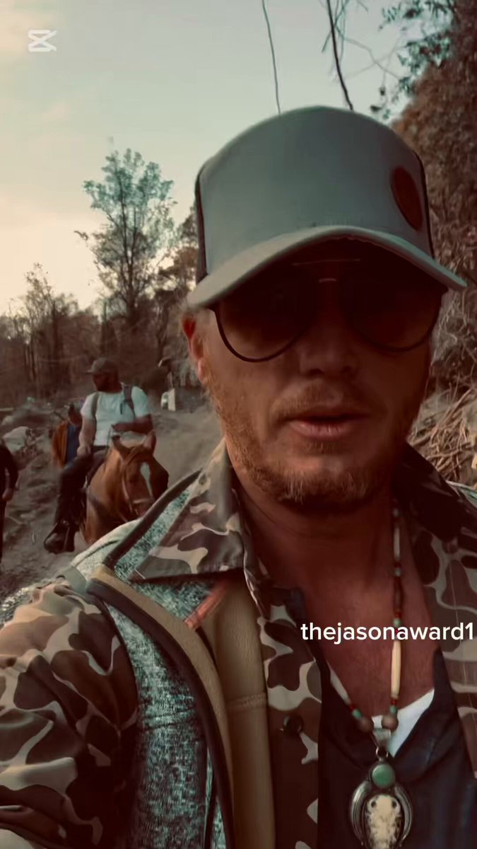This Video is Not From Weeks Ago, This is NEW “We're up in Chimney Rock, North Carolina — These people up here have not even been checked on — Guys on horseback found people today that it's the first people that they've seen on day 22, it's just baffling to me” “it's apocalyptic — The smell around here is just it's death” Kamala Harris completely abandoned Americans devastated by Hurricane Helene and the media is covering for her administration… it’s beyond comprehension how this is allowed to continue