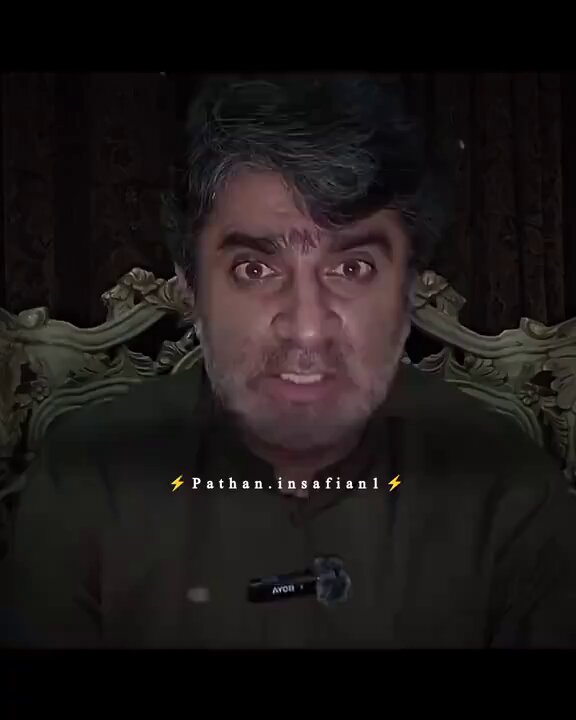 اللہ کا نام لے کر لوگوں کی ماؤں بہنوں بیٹیوں کو اغوا کر کے، ارکان اسمبلی کو یرغمال بنا کر، رات کی تاریکی میں، ڈنڈے کے زور پر غیر آئینی ترامیم پاس کروانے پر Ameer Abbas کا تبصرہ۔ #آئین_کا_جنازہ