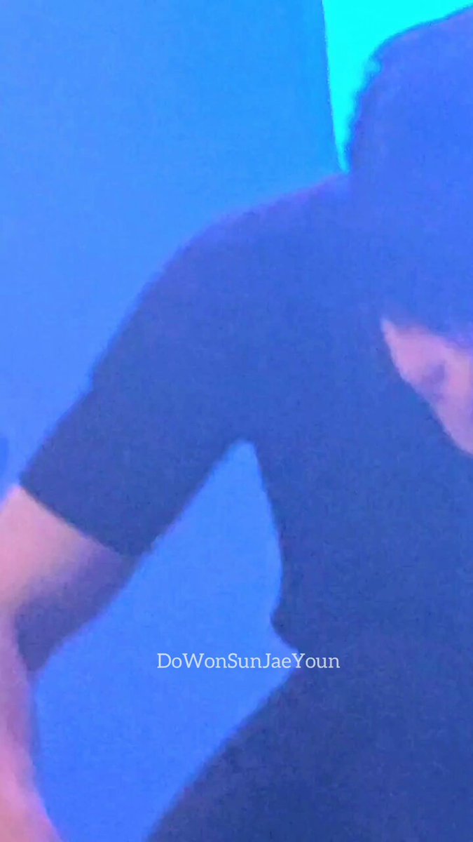 Funny story about this is that he jumped down on the stage but he didn't know how to climb back 😆😆