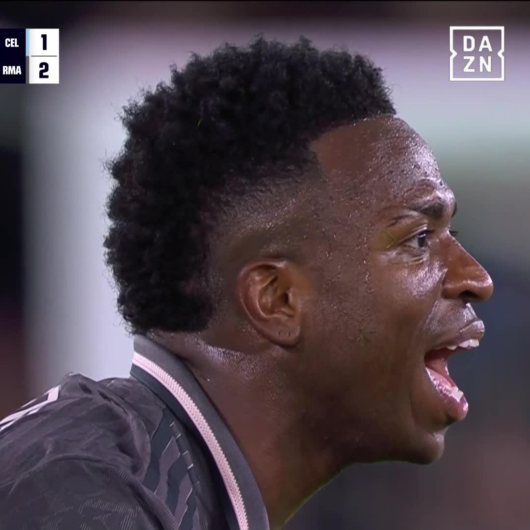 Ach Vini... Gab dann keinen Freistoß für Real. #DAZNmoment #LaLiga