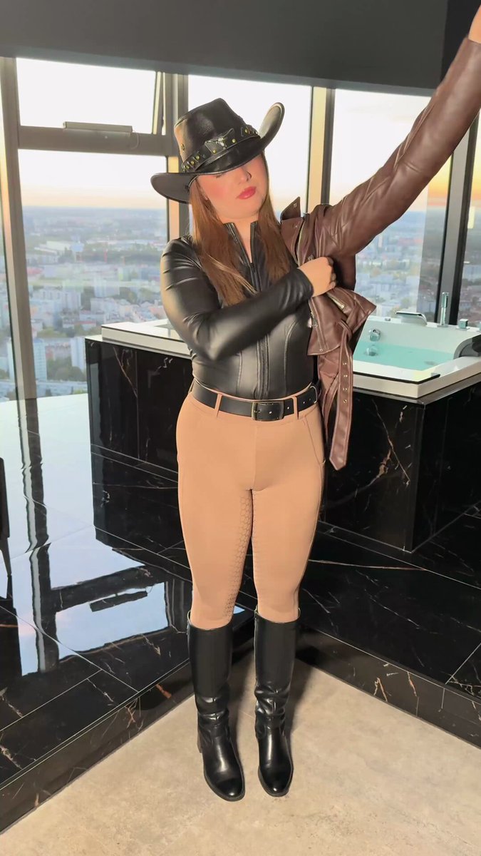 RT if you want to worship me 😘💕