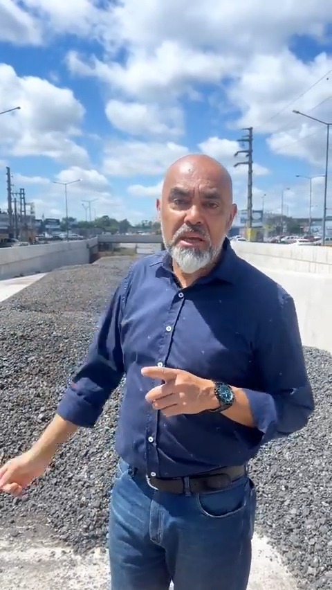 ⚠️ Señor presidente Javier Milei como vecino de Almirante Brown, le pido insistentemente que baje los recursos correspondientes para finalizar la obra que por culpa suya quedó en pausa perjudicando el tránsito de todos los bonaerenses. Hágase cargo!