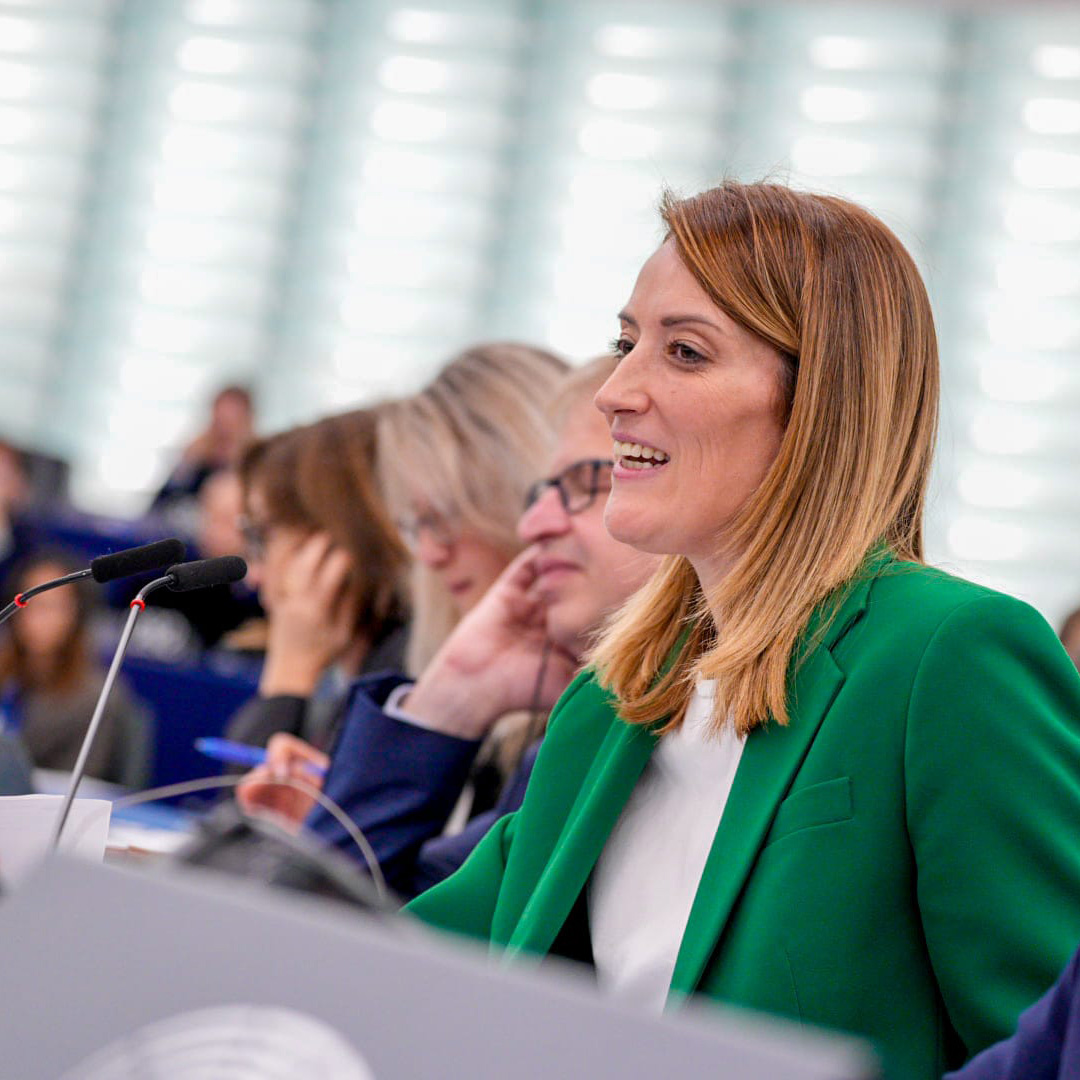 The people in Moldova have chosen their future. They chose hope, stability, opportunity. They chose Europe. European Parliament condemns any interferences in the referendum & Presidential election in Moldova. We continue to stand with our Moldovan friends every step of the way 🇪🇺🇲🇩