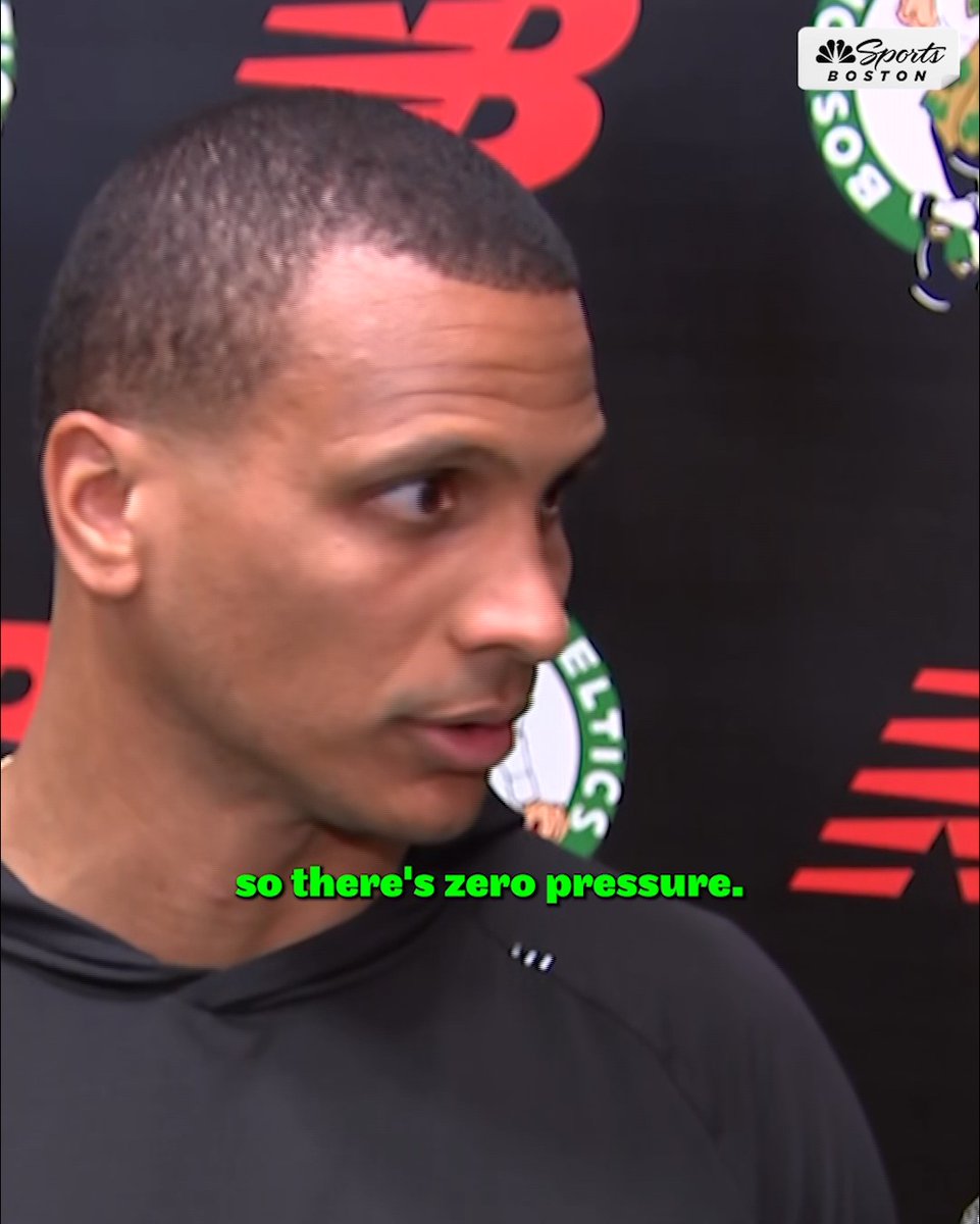 Celtics coach Joe Mazzulla on if he feels pressure this season: 🎥: Celtics on NBC Sports Boston “Zero. No Pressure. We're all gonna be dead soon & it really doesn't matter” 😭😭😭 Love you coach