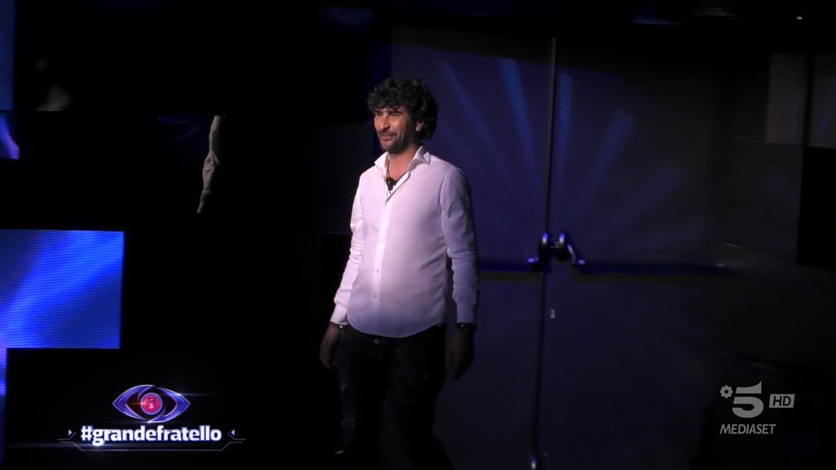 Jessica c'è qualcuno che vuole conoscerti... e indovina chi é? 😅 #GrandeFratello