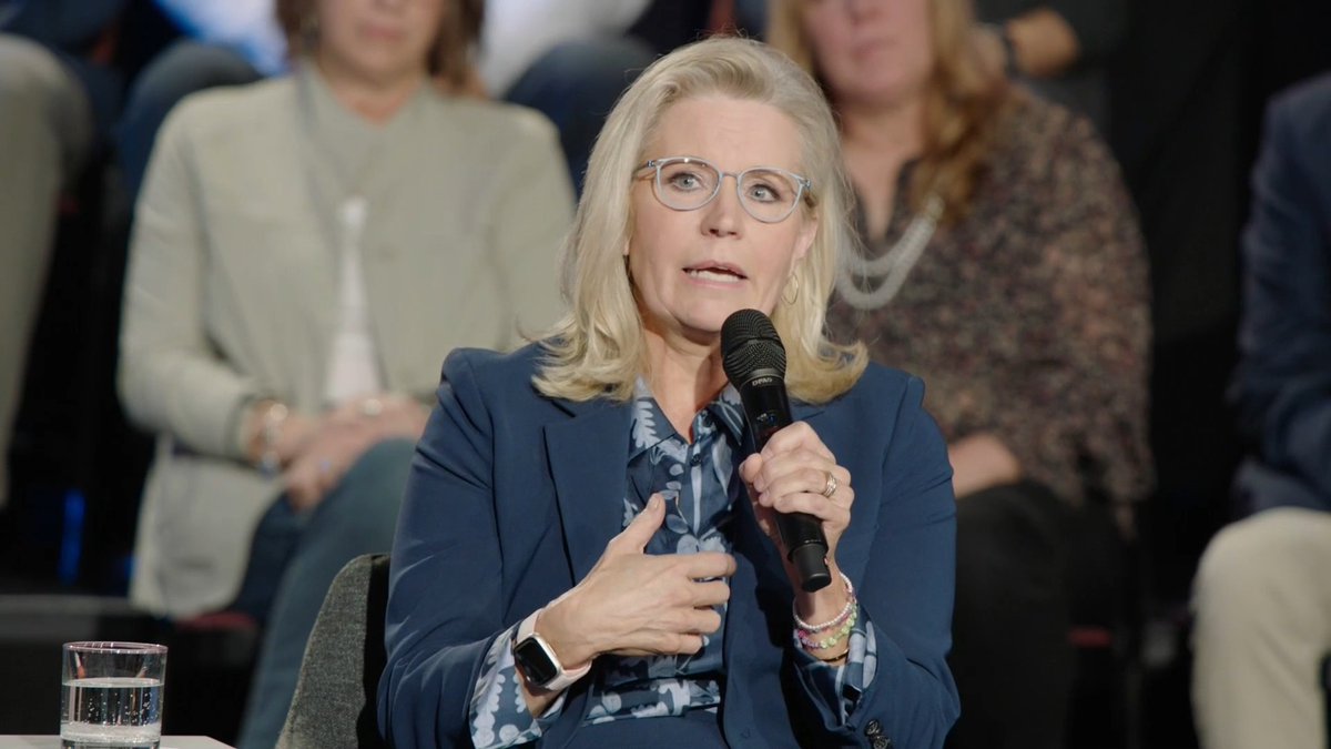.Liz Cheney has shown extraordinary courage by putting country over party. She is not alone.