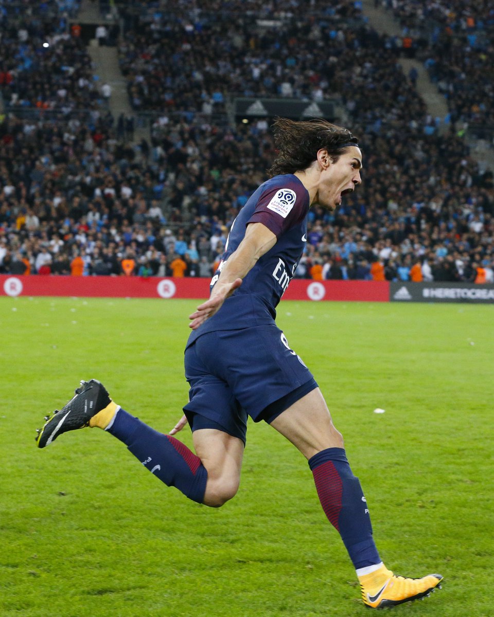 Il y a 7 ans jour pour jour, Edinson Cavani 🇺🇾 climatisait le Vélodrome d’un superbe coup franc dans le Classique. 🥶