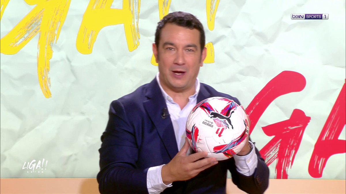 [🎁CONCOURS] 🇪🇸😍 Tentez de remporter le ballon collector du Clasico avec le #LIGAEXTRA ! 👉 RT et Follow beIN SPORTS pour jouer ! Rendez-vous samedi à 21H sur beIN SPORTS 1 pour suivre le CHOC Real Madrid - FC Barcelone !