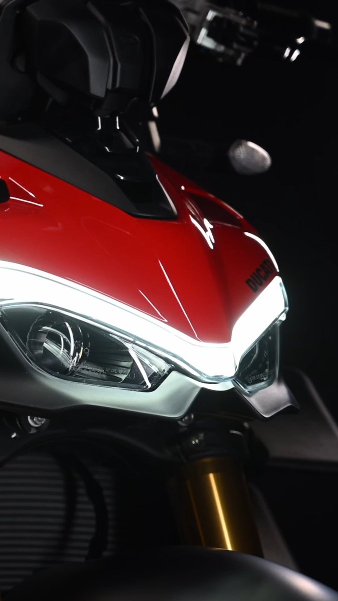 We think we look good in red. What do you think? #Ducati