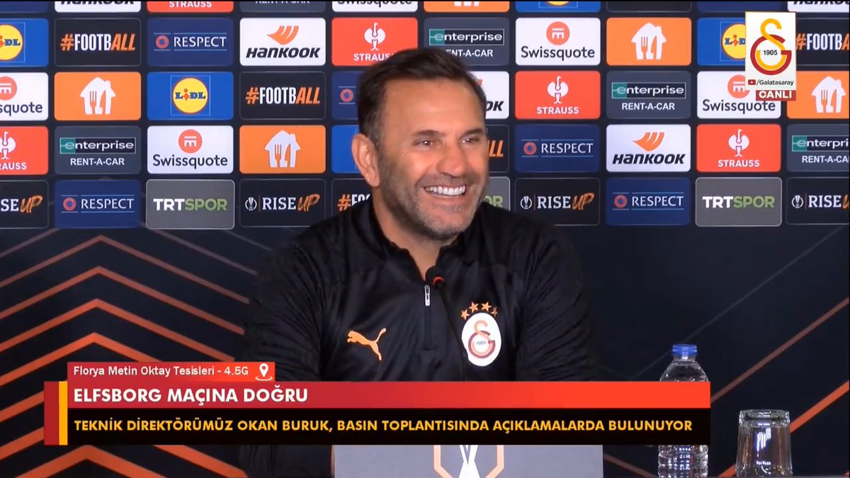 - Jakobs yerine kimi düşünüyorsunuz? Okan Buruk: "Ona yarın karar vereceğiz (Gülerek). Bugün karar vereceğiz ama yarın maçtan önce görürsünüz."