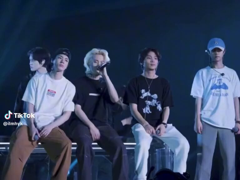 ช่วยด้วย25525225522626262 กุนั่งขำกับ 00 ไลน์อันนี้มานานมากแล้ว25252525252 จะบ้า52525252525525225