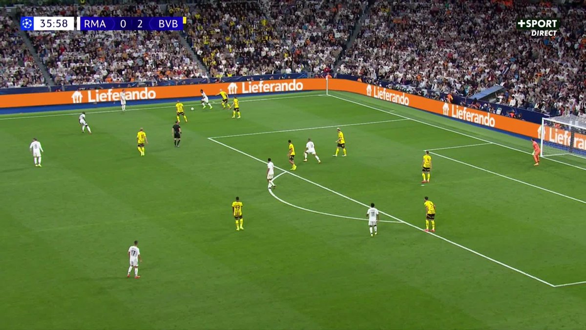 Rien ne sourit au Real Madrid en Ligue des Champions ce soir ! C’est rare. 🤯 🎥 CANAL+ Foot