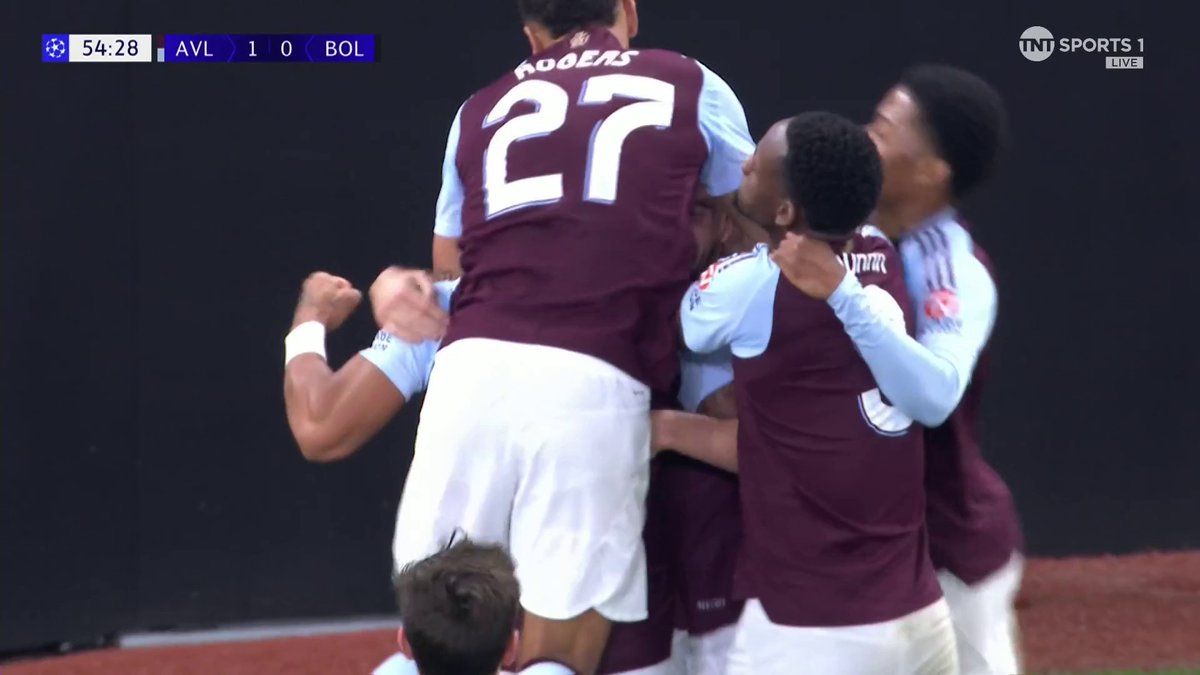 Deadlock broken 🔓 John McGinn's free-kick fires Aston Villa ahead 🤩 📺 TNT Sports &amp; discovery+ UK
