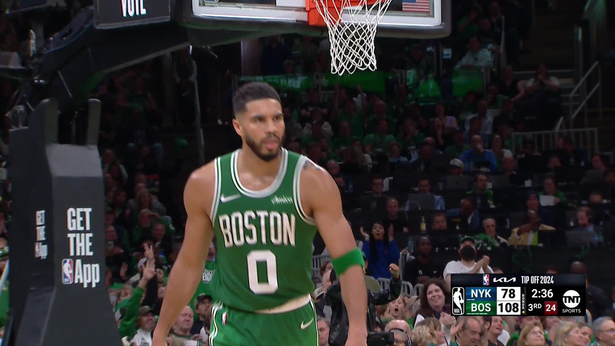 ANOTHER TRIPLE FOR JAYSON TATUM Boston is up to 26 on the night 🤯