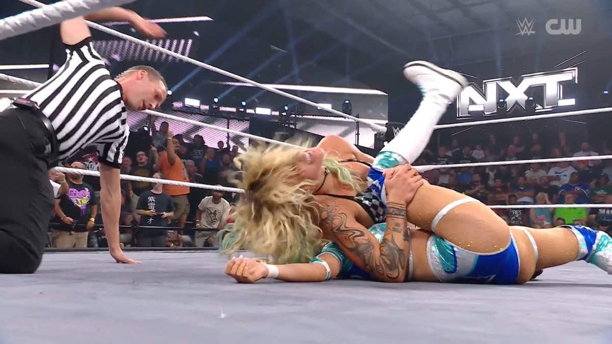 SOL. SNATCHER. karmen petrovic 🗡 took her eye off the ball and Sol Ruca made her pay! 😤 #WWENXT