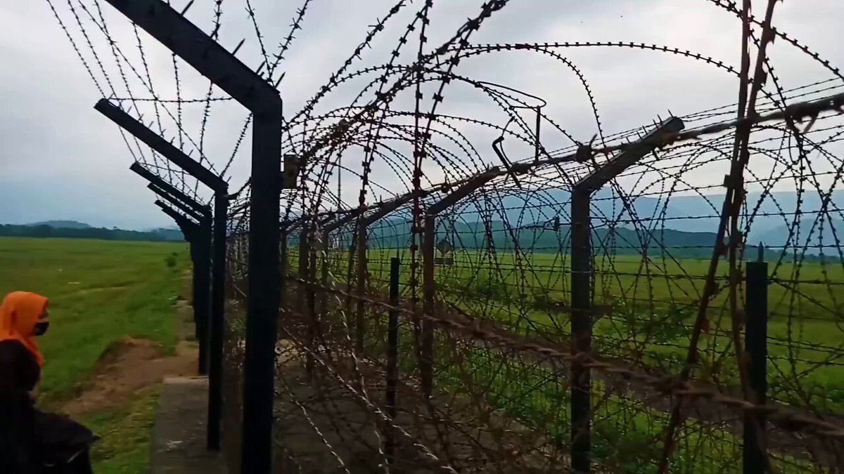 Bangladeshi Jihadi is sneaking into India with the help of tunnels Part 2 Fencing is also not enough to stop them Terrorists like Hamas are present in our neighbouring Bangladesh BSF गृहमंत्री कार्यालय, HMO India