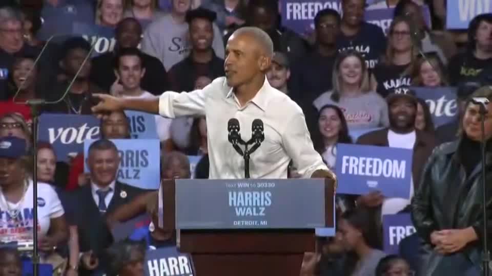 After Eminem introduced Barack Obama at a Kamala Harris campaign rally in Detroit, the former US president recited the lyrics to the rapper's ‘Lose Yourself’