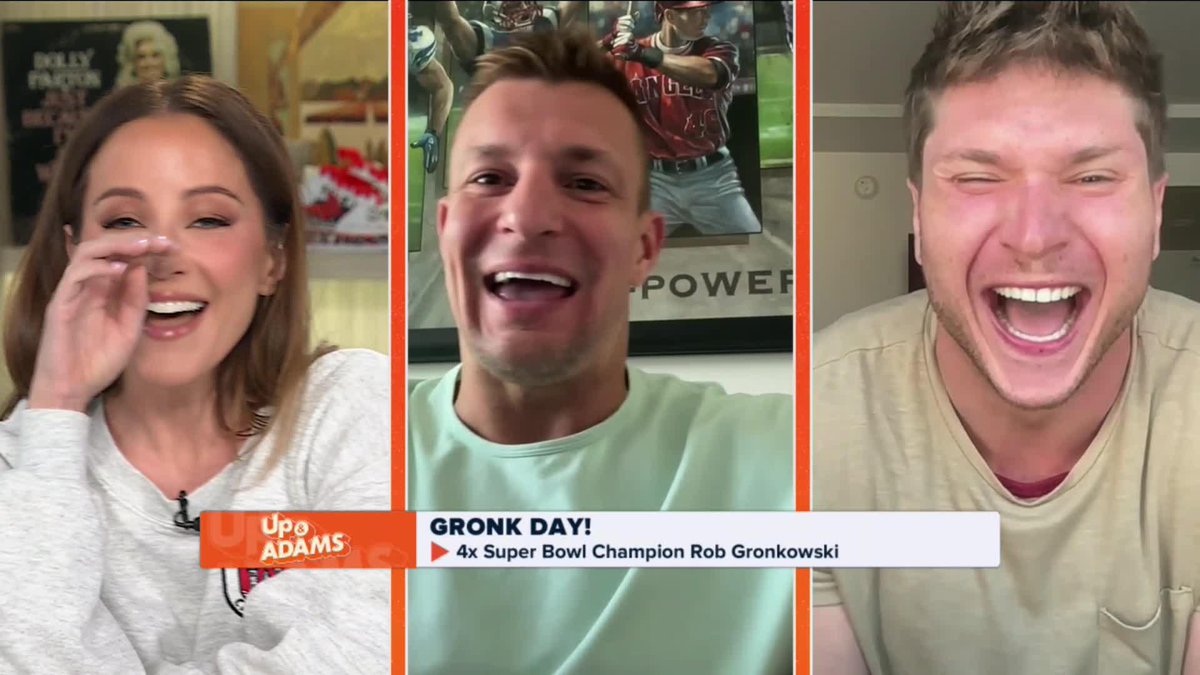 Uhhh will the real Gronkowski please spike up??? 👀🙃😂 Gronk was SHOOK when "Gronk" actor/friend Laith Wallschleger crashed in on the show 🔊 Rob Gronkowski Laith Wallschleger Kay Adams