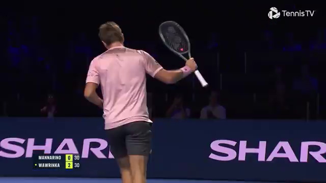 THIS is what the home crowd came to see 🎟️ Swiss legend Stanislas Wawrinka is firing on all cylinders! #SwissIndoorsBasel