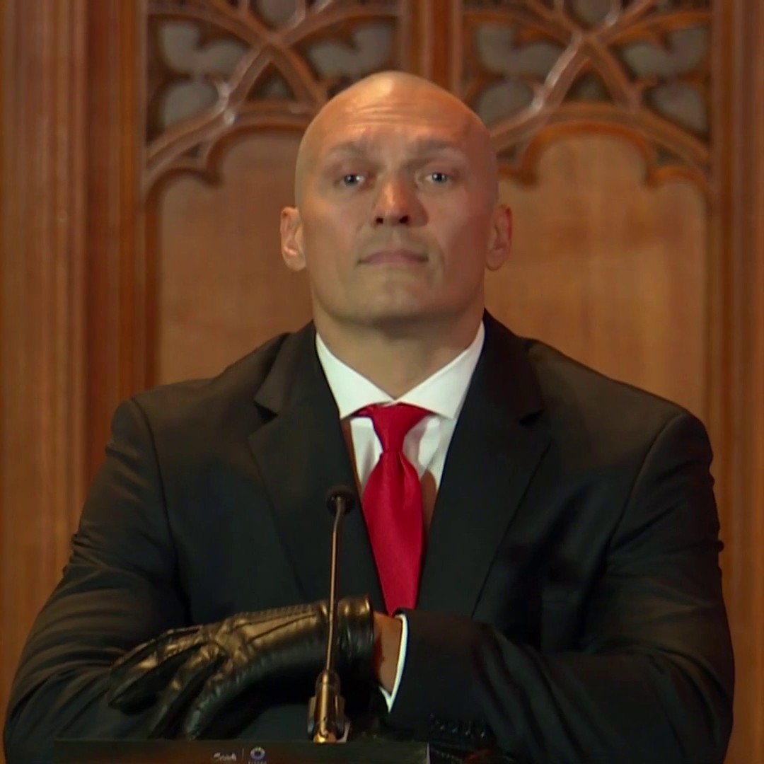 Usyk arrives to the press conference channeling his inner Agent 47 😮💨 #UsykFury2 | #RiyadhSeason | Dec 21