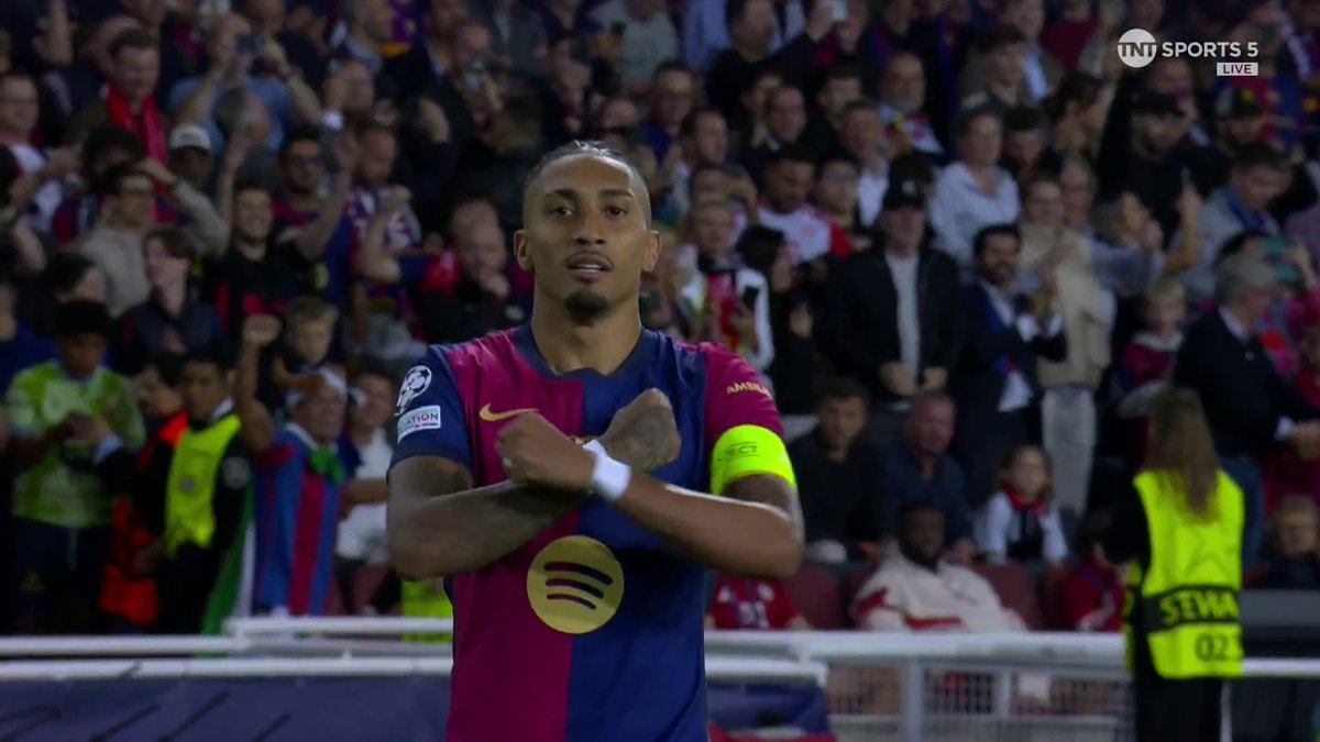 Barcelona lead within a minute against Bayern Munich through Raphinha 🤯 What a season he's having 👏 📺 TNT Sports & discovery+ UK
