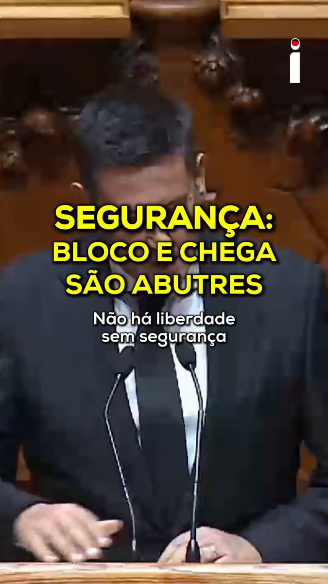 A esquerda radical e a direita radical são abutres a pairar sobre a política portuguesa, alimentando-se da desgraça, fomentando a desordem e a violência para se alimentarem politicamente uns aos outros.