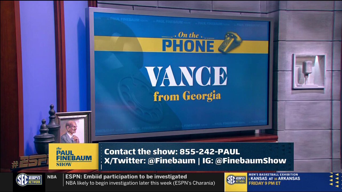 SHUT UP, VANCE'S CAT! He's trying to talk to Paul!