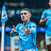 .Phil Foden fires home the first of the evening! 😮💨