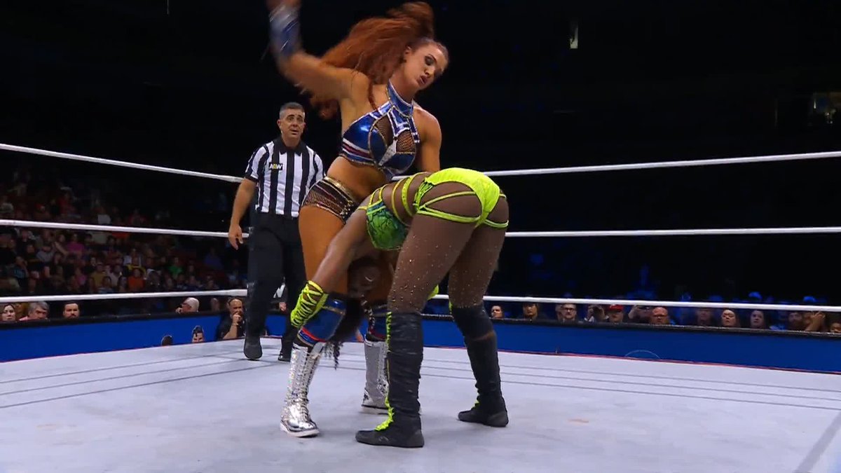 PURE POWER by Kamille! Watch #AEWDynamite LIVE on TBS! Kamille | Queen Aminata クィーンアミナタ | Último Moné