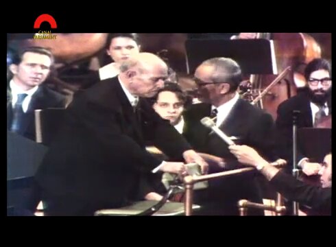 ⬛️⬜️ Un dia com avui de 1971 Pau Casals va explicar al món que Catalunya és una nació. El seu discurs "I'm a Catalan" a la seu de les Nacions Unides encara és vigent i ens recorda perquè volem la independència. Perquè és necessària i hi tenim dret!