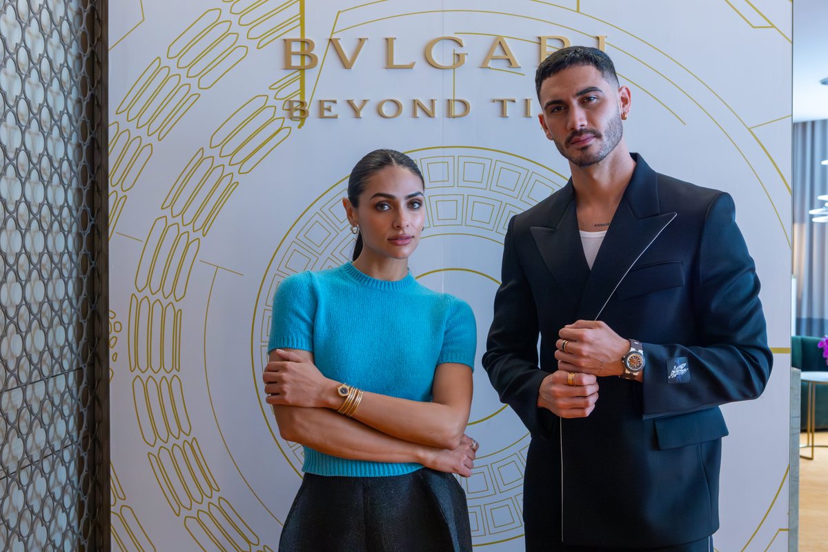 Step inside SIAR Mexico and witness the reveal of the Bvlgari Aluminium GMT x Fender® Limited Edition and the Bvlgari Tubogas watch alongside Alejandro Speitzer and Renata Notni. Discover more at #BvlgariWatches #BvlgariAluminium #BvlgariTubogas
