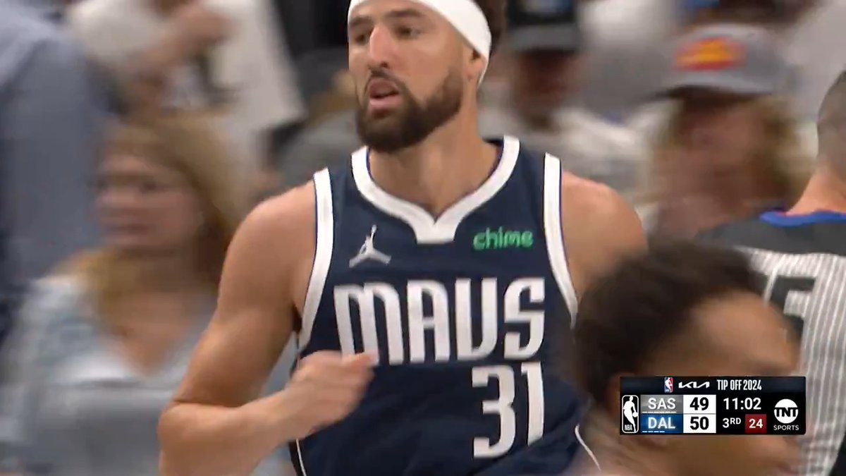 Klay 3. Kyrie 3. Klay 3. Luka 3. This Dallas offense... 🤤 #KiaTipOff24 on TNT