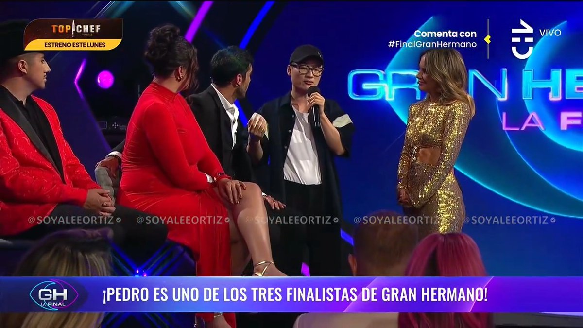 🔴 PEDRITO FUE EL ÚNICO AMIGO REAL QUE TUVO YUHUI: Pedro habló de como encontró un amigo sincero en el reality cuando sus amigos eran solo sus primos. Yuhui diciéndole que él fue su premio en GH lo es todo ❤️😭 #GranHermanoCHV Pedro: "Yo no tengo amigos, mis amigos son mis primos. Tengo la suerte de tener una familia bien grande (...) tenemos una relación inquebrantable, por eso la amistad para mi es algo super intenso y nunca pensé que iba a encontrar un amigo en el mundo de los realities y Yuhui fue uno de ellos, somos muy parecidos, yo lo entiendo perfecto, aunque hable muy mal español" Yuhui: "Yo antes de llegar a la casa, no te conozco (...) yo entré a hacer todo como soy, soy muy pésimo para sociabilizar (...) me motivaste para entrenar día a día y hablábamos cosas del corazón, eres una persona para mi muy importante (...) eres un gran hombre, un gran amigo, yo gané el premio, mi premio es el Pedro"