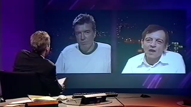 Twenty years ago today, John Peel died of a heart attack while on holiday in Peru. Here's @MickeyUndertone and Mark E Smith paying tribute to John on Newsnight that night. #FallFriday