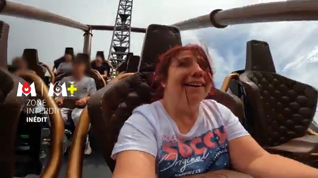 Europa Park vient d’être élu meilleur parc d’attractions au monde ! De la France à l’Italie, en passant par la Grèce, chacun a son « quartier » et son décor de carte postale avec ses lieux emblématiques minutieusement reconstitués. 📺#ZoneInterdite, ce dimanche à 21:10 sur M6