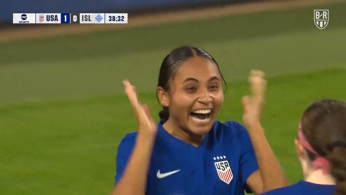 19 yaşındaki Alyssa Thompson, ABD Kadın Milli Takım formasıyla ilk golünü attı 🚀