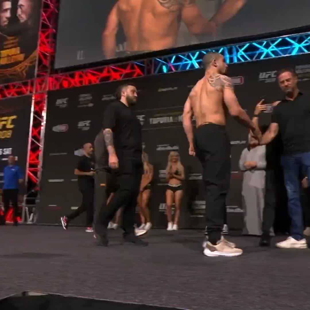 THE INTENSITY 😮💨 Robert Whittaker vs Khamzat Chimaev Experience Abu Dhabi | Abu Dhabi Calendar | #InAbuDhabi #UFC308 | Live SATURDAY on ESPN+ PPV | 2pmET/11amPT