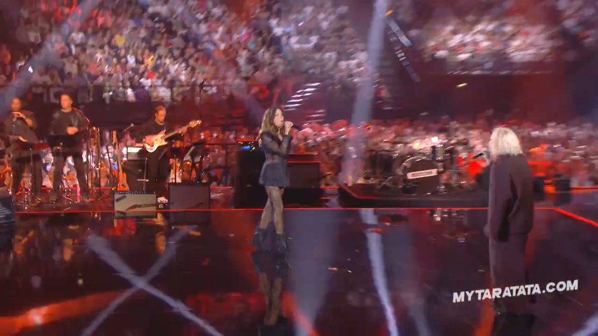 Jenifer / Emma Peters "Ma Révolution" (extrait) (2024) #TaratataBercy40