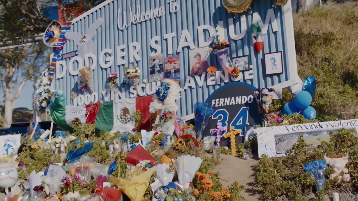 “Rest in peace, Fernando, we’re always going to miss you.” Our guys remember Los Angeles Dodgers legend Fernando Valenzuela and discuss the impact he had on the community and the legacy he leaves behind. 🙏 Kevin Burkhardt | Alex Rodriguez | David Ortiz | Derek Jeter