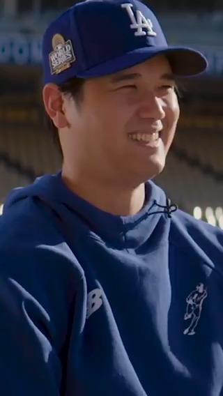 Ohtani's top show he is watching right now? Breaking Bad. Respect 🧪 Bryan Cranston | @KevinBurkhardt
