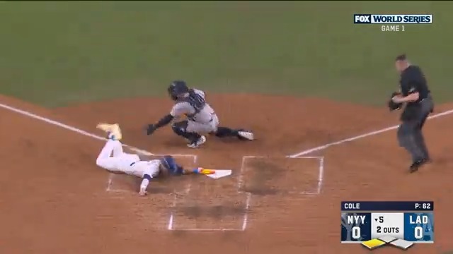 Kiké showing off the wheels! #WorldSeries