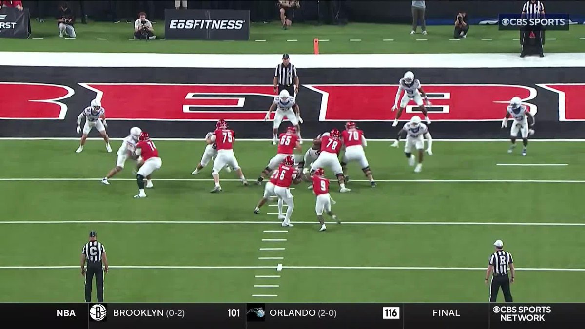 KALEO FOR 6!! Third TD of the season for Ballungay