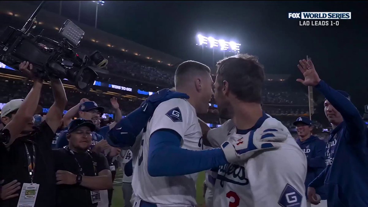 Quite simply, one of the greatest World Series games we've ever seen. Love this game ⚾️ ❤️