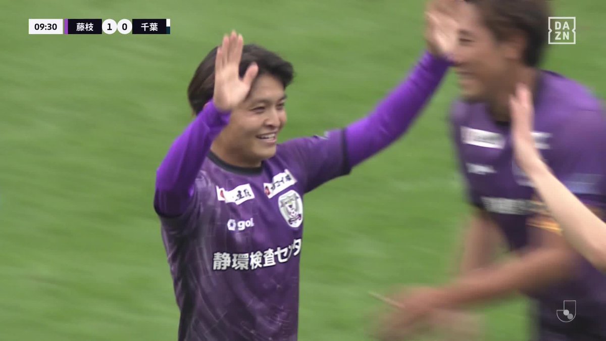 / エリア外から迷いなく \ 7試合ぶりのスタメン起用に応えた #浅倉廉 今シーズン2ゴール目 🏆明治安田J2第36節 🆚藤枝×千葉 📺 #DAZN ライブ配信中 #藤枝千葉 #代表みようぜ