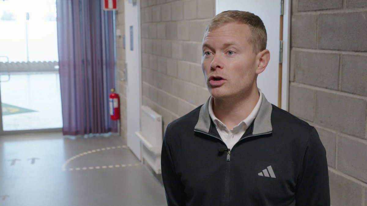 Hur var det egentligen att döma det speciella derbyt mellan Hammarby och Djurgården? Vi fick en inblick i hur Fredrik Klitte och hans domarteam arbetade under det märkliga derbydygnet. 🔎 Se IK Sirius - Hammarby IF från 14.30 på Max