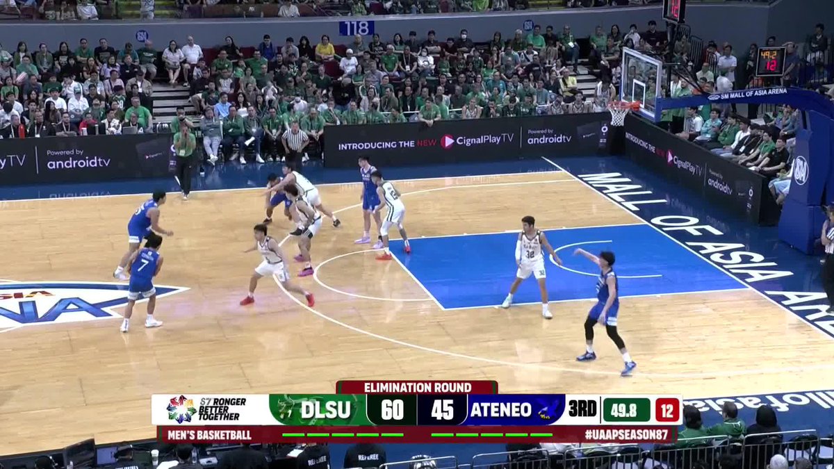 EAGLE-ARCHER EXCHANGE 🦅x🏹 Ateneo’s Kris Porter hit a three-pointer, but La Salle’s Kevin Quiambao is down to answer with a trey of his own! #UAAPSeason87 #UAAPonOneSports #StrongerBetterTogether #LegendsStartHere #OneSports