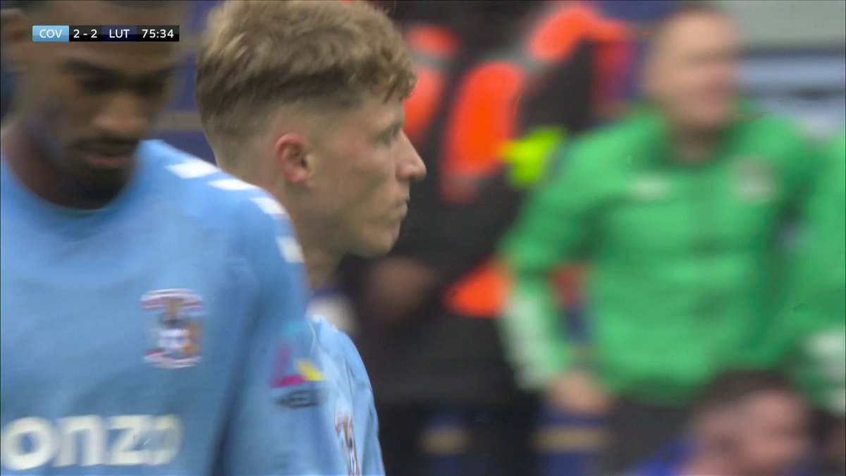 "And FINALLY it comes!" 🚀 Victor Torp bags his first Championship goal in style to complete the Coventry comeback 💥
