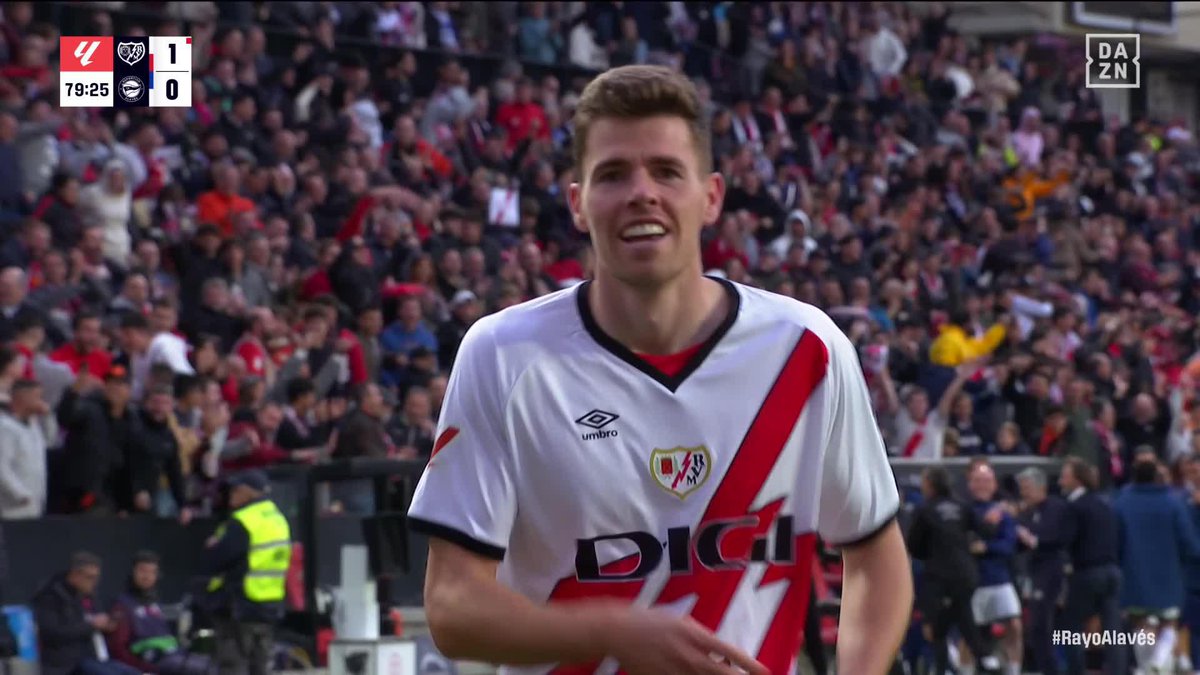 La rabia de Íñigo Pérez y Batalla. ¡EL AMOR PROPIO DE UN RAYO QUE JUGÓ MÁS DE UNA HORA CON DIEZ! ⚡ El zapatazo de Gumbau para poner al Rayo Vallecano séptimo 🔥 #LALIGAenDAZN ⚽