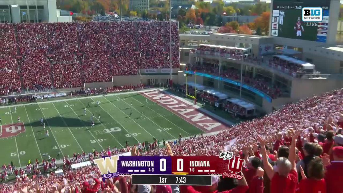 I love the way they zoomed out to include the crowd reaction