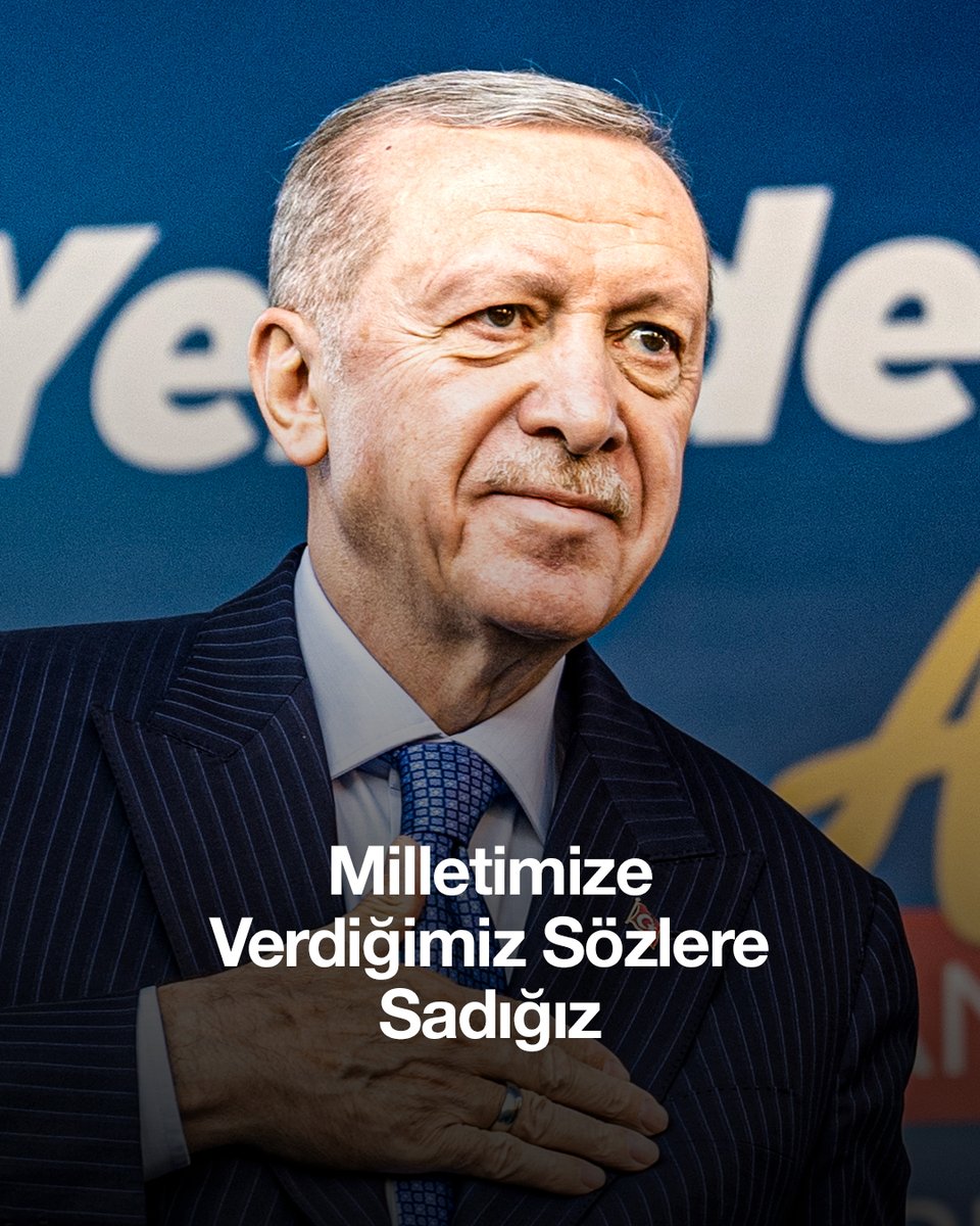 Cumhurbaşkanımız Recep Tayyip Erdoğan: “Biz meydanlarda verdiği sözü göreve gelince unutanlardan değiliz. Deprem bölgemiz sanayisiyle, ticaretiyle, üretimiyle, kültürel zenginliğiyle yeniden ayağa kalkana kadar buradan asla ayrılmayacağız.”